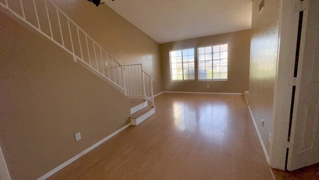 Building Photo - 8625 E Belleview Pl