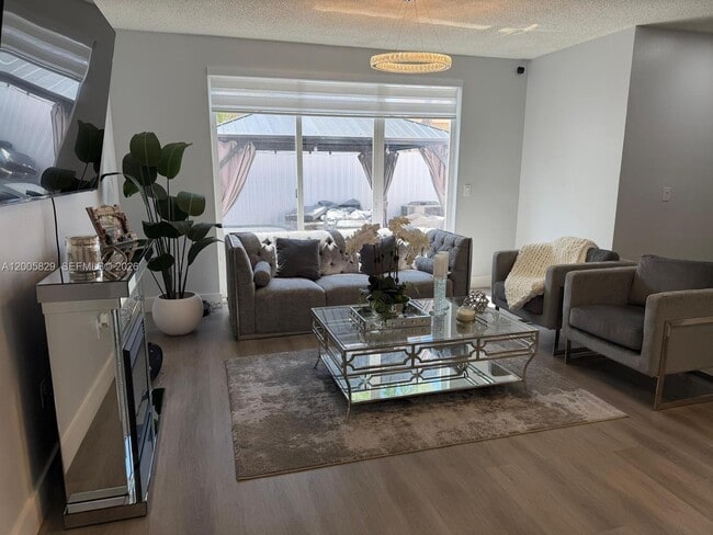 Building Photo - 2244 NE 42nd Ave