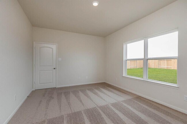 Building Photo - 20715 Nala Bear Dr