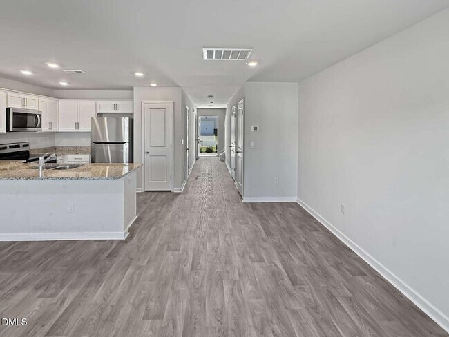 Building Photo - 3307 Alibird Ln