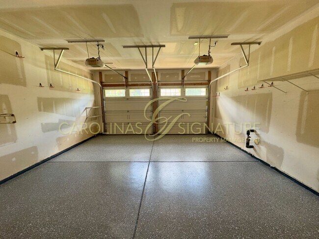Building Photo - Spacious 5BR/5BA Home in Indian Lands Wake...