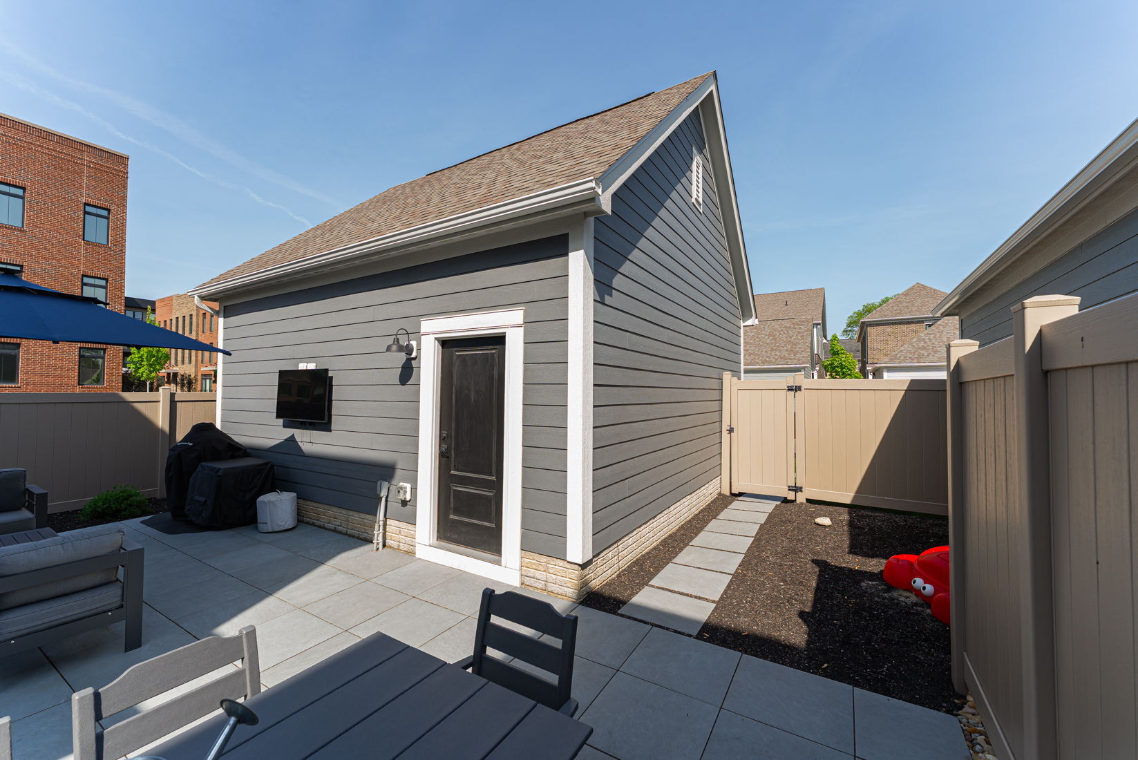 Building Photo - 1185 Perry St