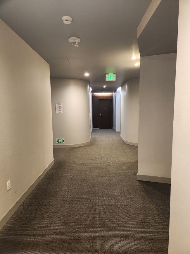Building Photo - Sky-High Urban Living at 1100 Wilshire! St...
