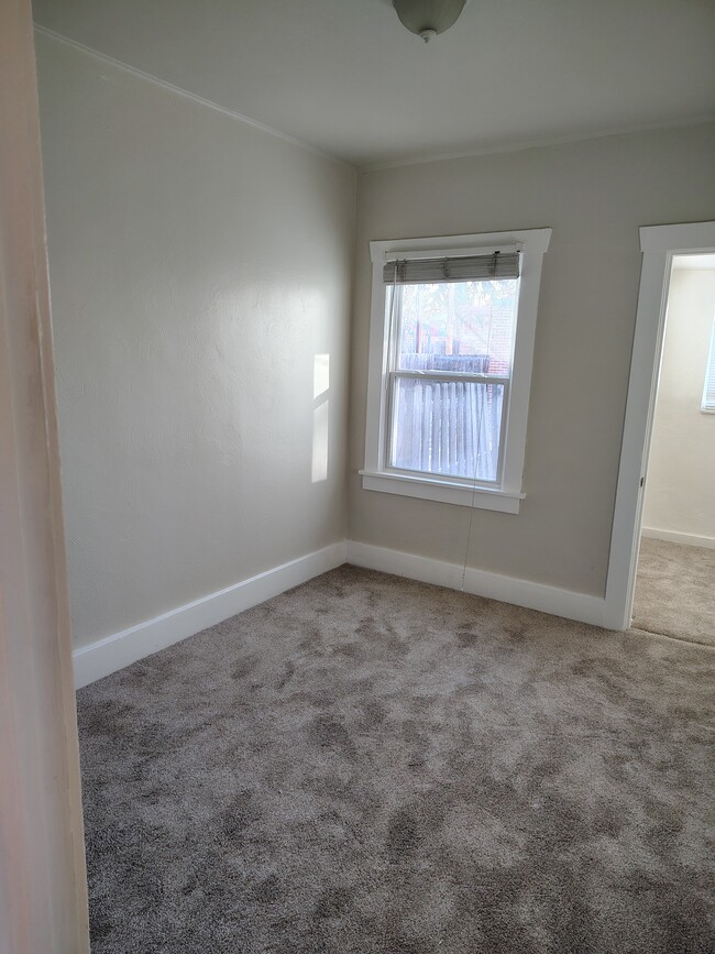 Building Photo - 3855 Julian St