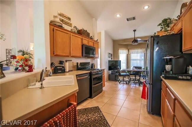 Building Photo - ** COMING SOON LISTING ** Charming Single-Story Home with Spa & Covered Patio Near Spencer & Wigw...