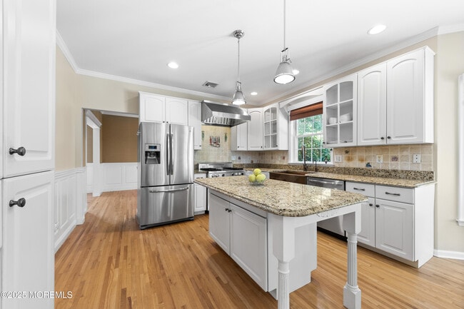 Building Photo - 13 Victorian Woods Dr