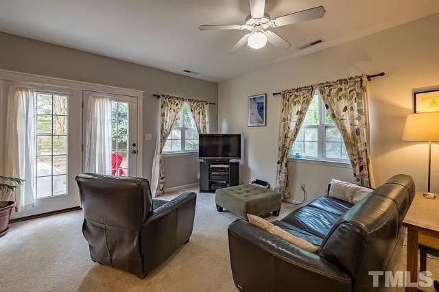 open floor plan living room - 245 Plaza Dr