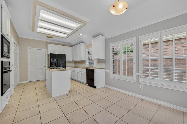 Building Photo - 13919 Aspen Cove Dr