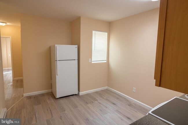 Building Photo - 6002 Master St