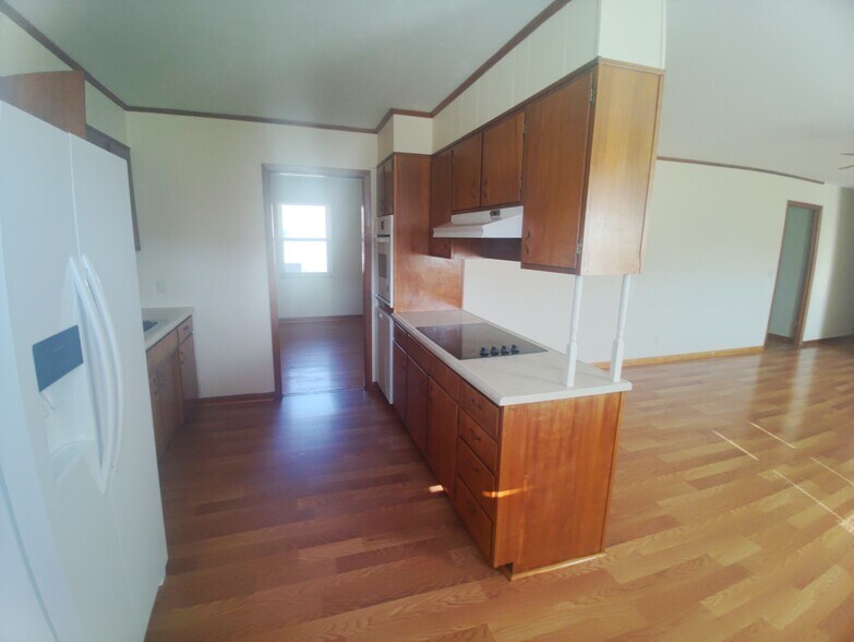 Building Photo - 13694 Lonesome Pine Trail