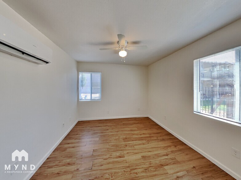 Building Photo - 5631 53rd St