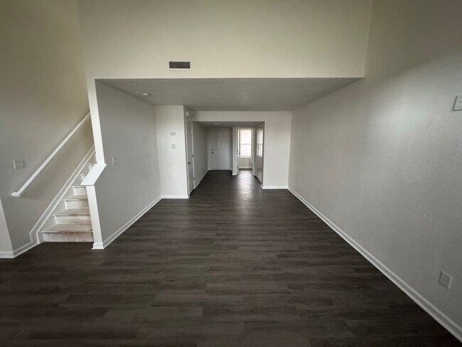 Building Photo - 10450 Candy Apple Ln