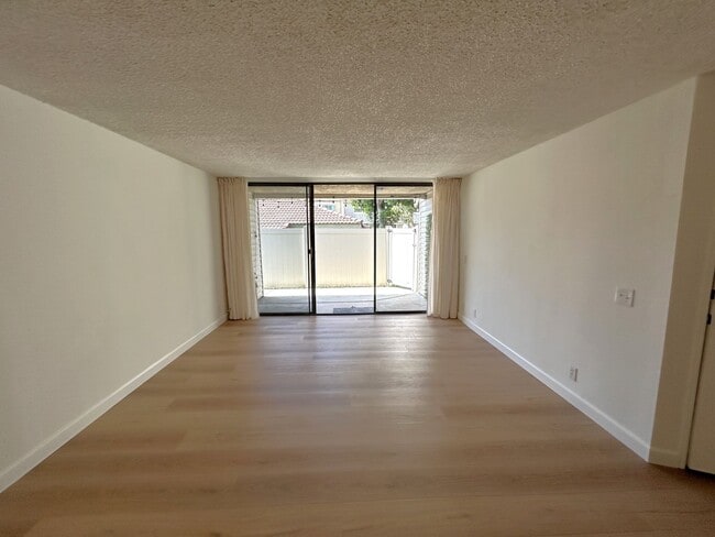 Building Photo - 85 COUNTRY MILE RD POMONA 91766 (2 BED / 2...