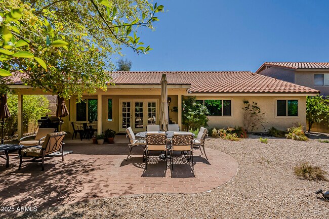 Building Photo - 4730 E Desert Cactus St