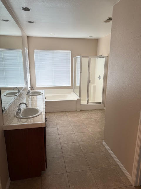 Building Photo - 84476 Ruebens Way