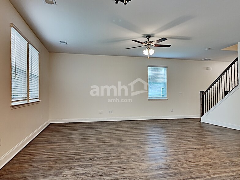 Building Photo - 129 Sweetgum Drive