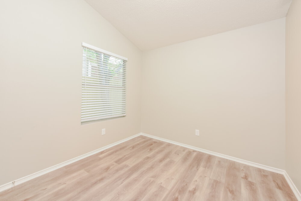 Building Photo - 4653 Feathercrest Dr