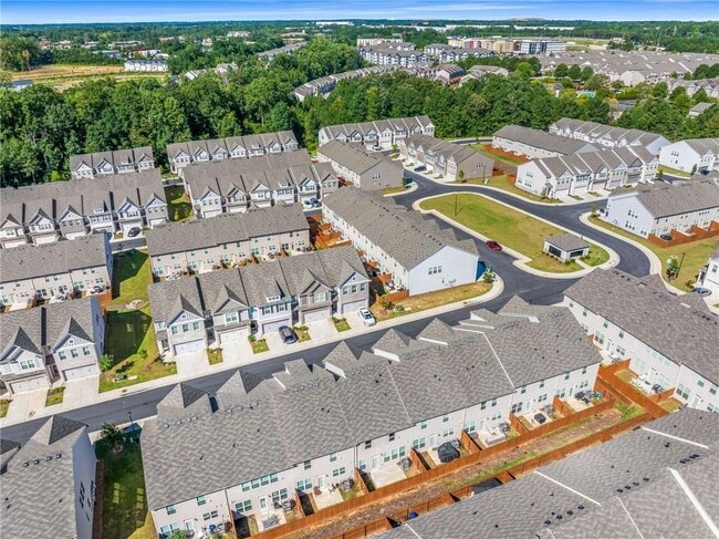 Building Photo - 7673 Squire Ct