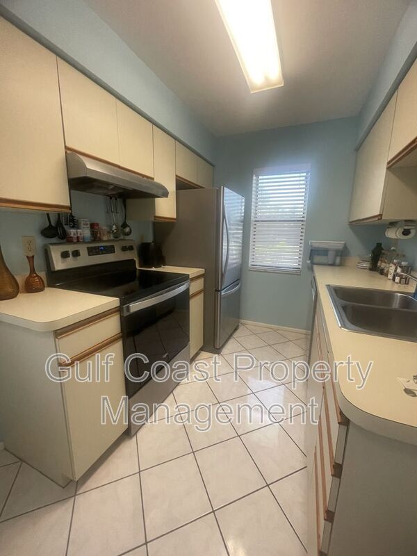 Building Photo - 25068 Harborview Rd