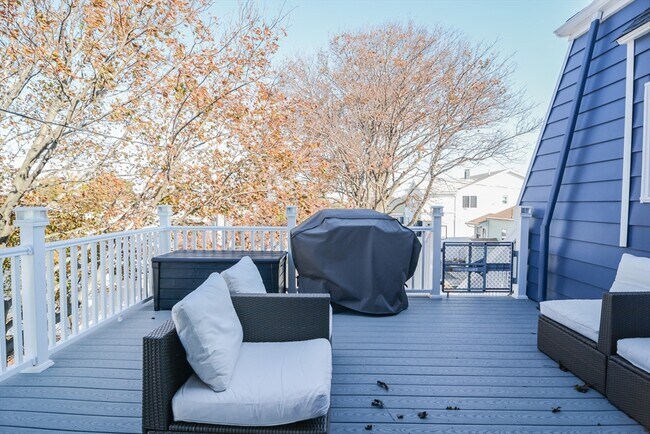 Building Photo - 56-58 Orvis Rd