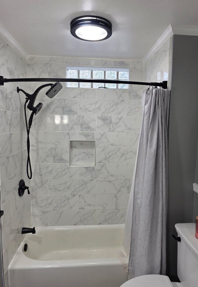 Building Photo - 411 Lafayette Ave