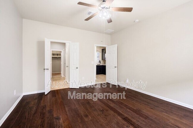 Building Photo - 730 Lost Pines Ln