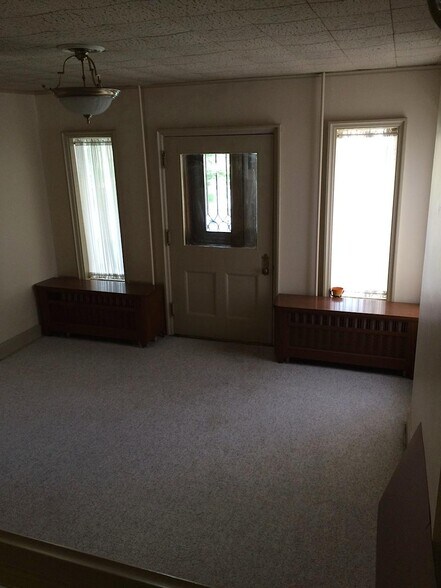 Front door - 419 S Atlantic Ave