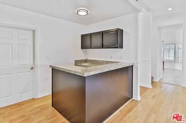 Building Photo - 10209 Principe Pl