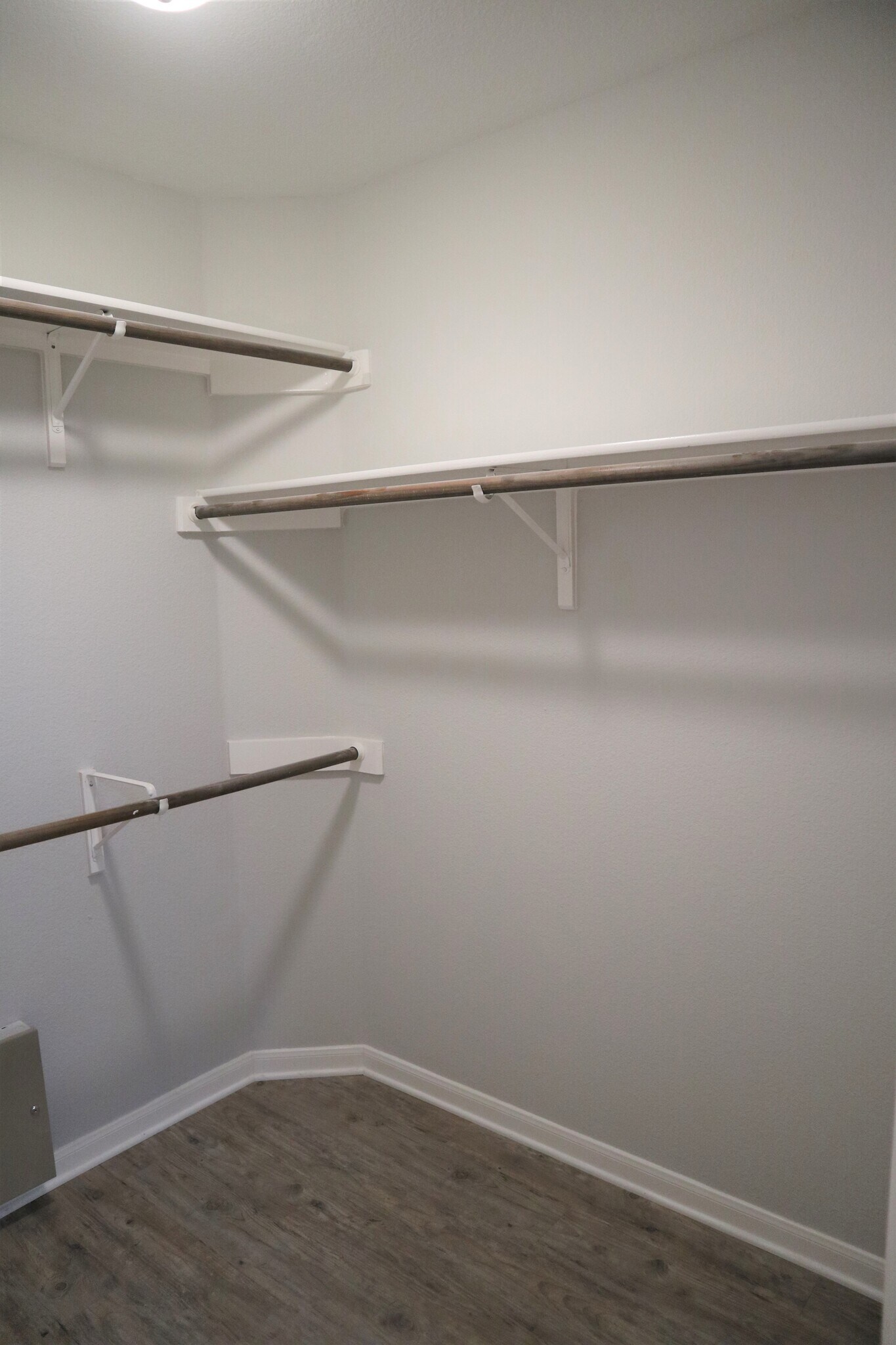 Walk-In Mater Closet - 1105 sorrel ct