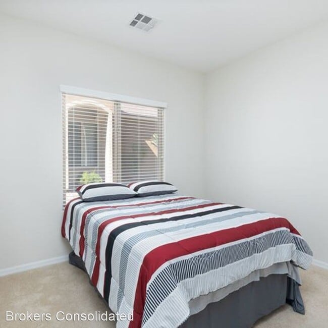 Building Photo - 2 br, 2 bath House - 1332 Beehive Lane