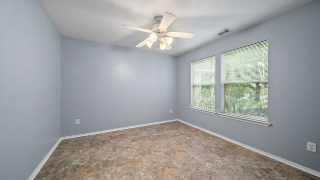 Building Photo - 134 S Vesper Bend Cir