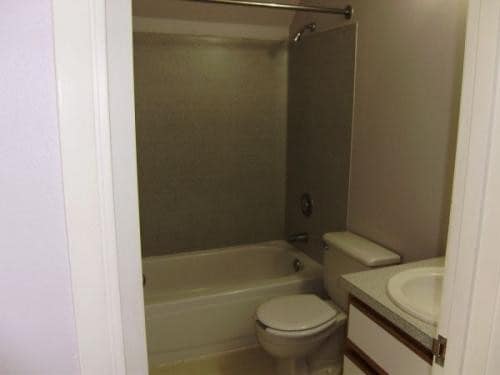 Building Photo - 1 bedroom in Seattle WA 98115