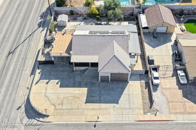 Building Photo - 391 E Kimberly Dr