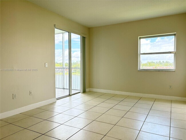 Building Photo - 10730 NW 66th St