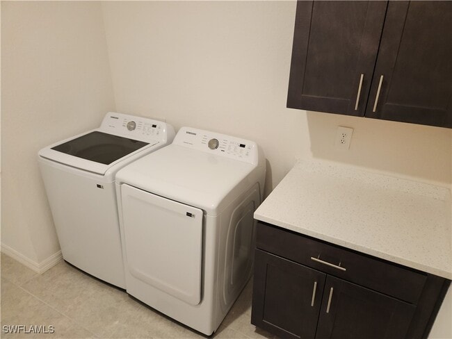 Building Photo - 26013 Ocelot Ln