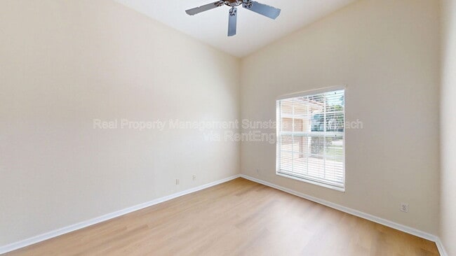 Building Photo - 155 Bella Vista Way