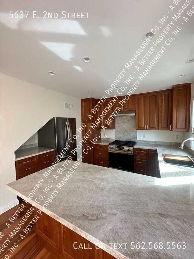 Building Photo - 5637 2nd St