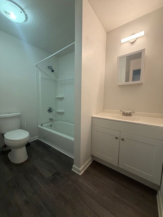 Building Photo - 3401 Blackhawk Rd