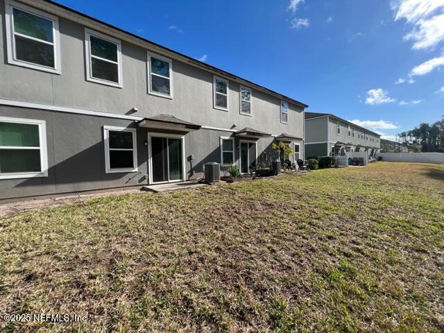 Building Photo - 726 Servia Dr