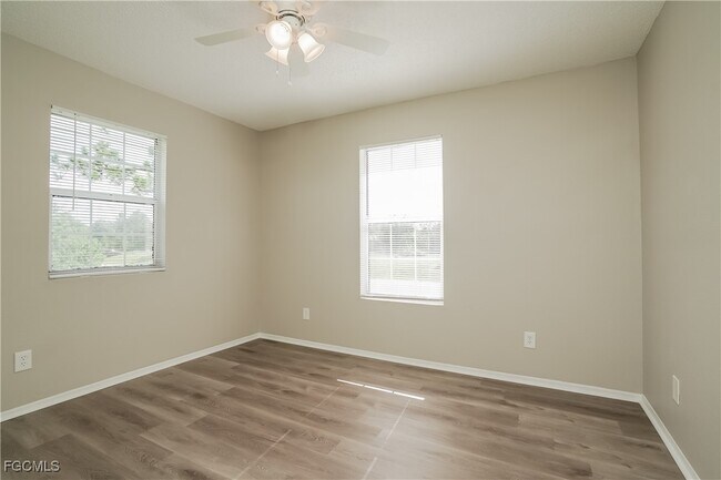 Building Photo - 1301 Olive Ave N
