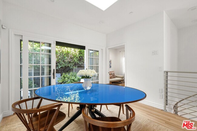 Building Photo - 8835 Betty Way