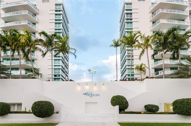 Building Photo - 3131 NE 188th St