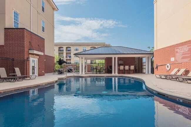 Building Photo - 1270 Strassner Dr