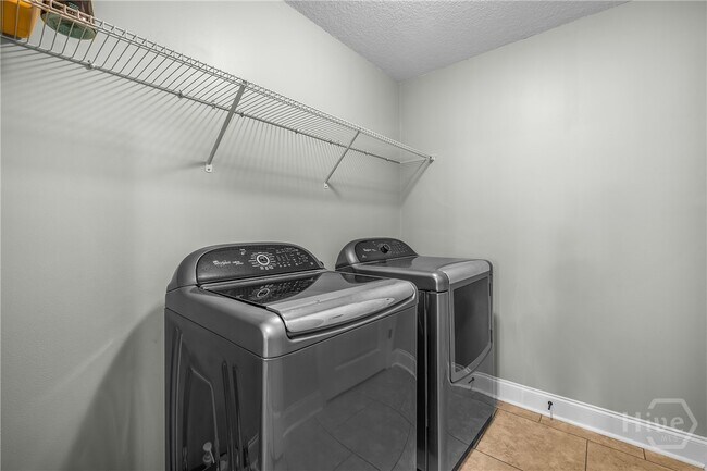 Building Photo - 101 Del Mar Ct