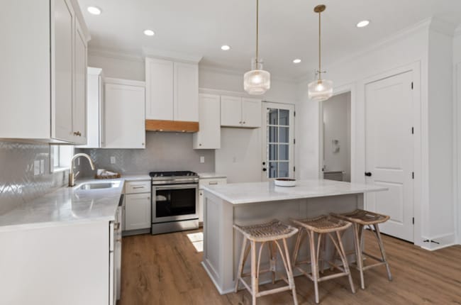 Building Photo - 115 Gaunt Lane #802