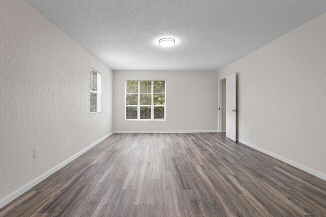 Building Photo - Beautiful home in Moss Point