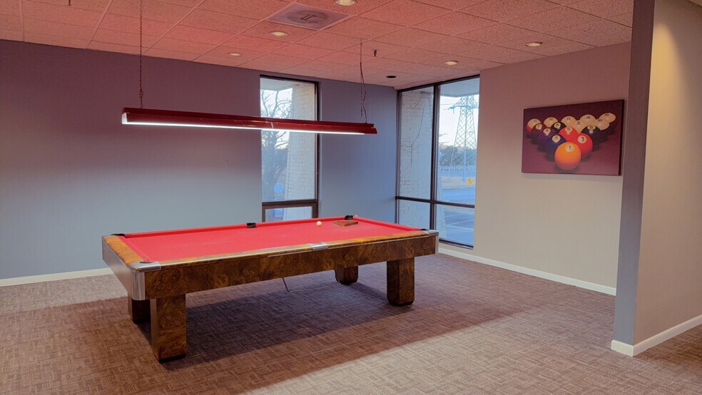Building Photo - 9098 W Terrace Dr