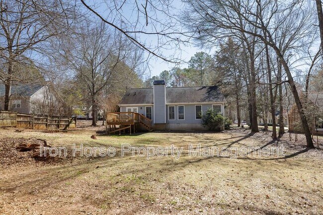 Building Photo - 174 Hidden Timber Ln