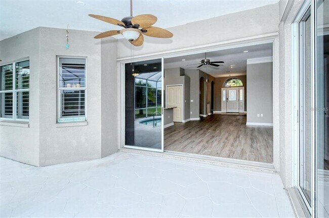 Building Photo - 6807 Sagebrush Cir