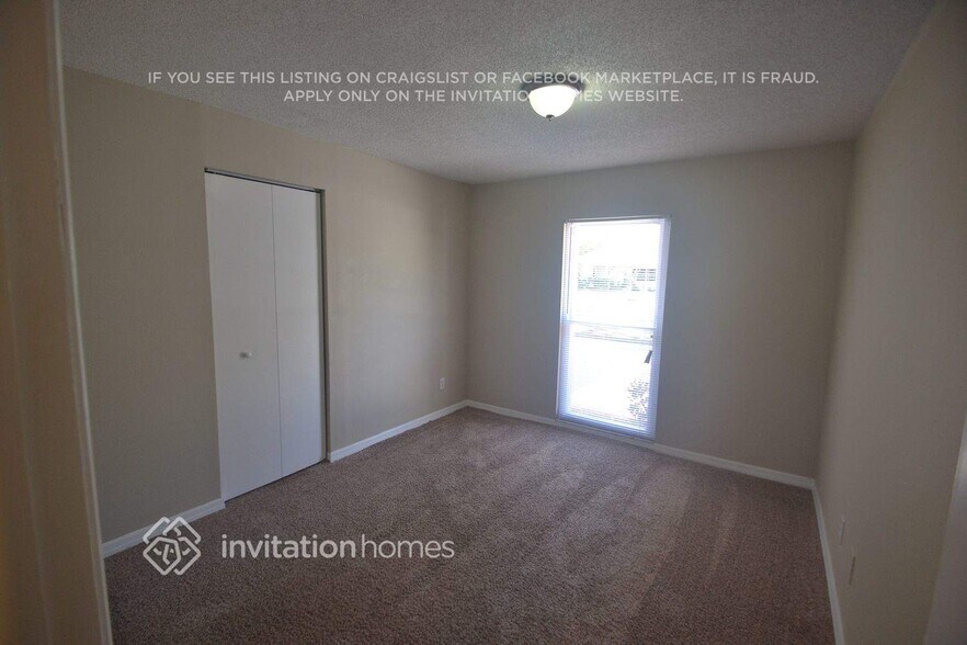 Building Photo - 7513 Meadow Dr
